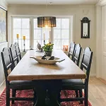 3 Bedroom Gorgeous In *