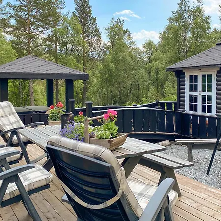 Stunning In With Kitchen * Molde