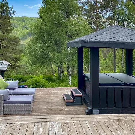 Semesterbostad 3 Bedroom Gorgeous In Molde