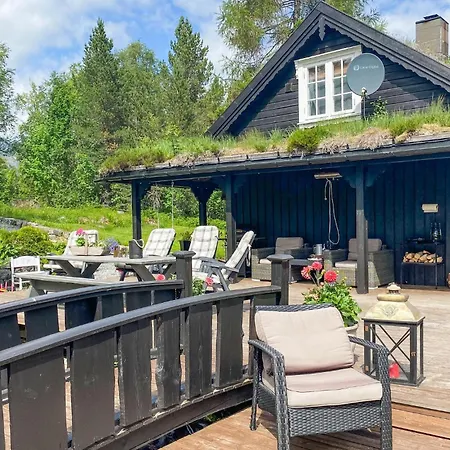 3 Bedroom Gorgeous In Semesterbostad Molde